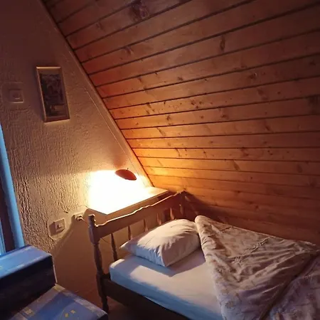 Vikend Kuca Bela Reka * Brzeće